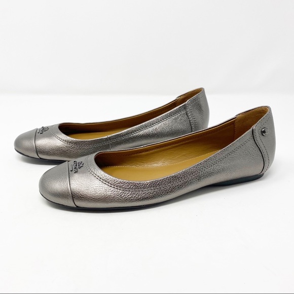 Coach Shoes - Coach Chelsea Leather Slip On Ballet Flats 6.5